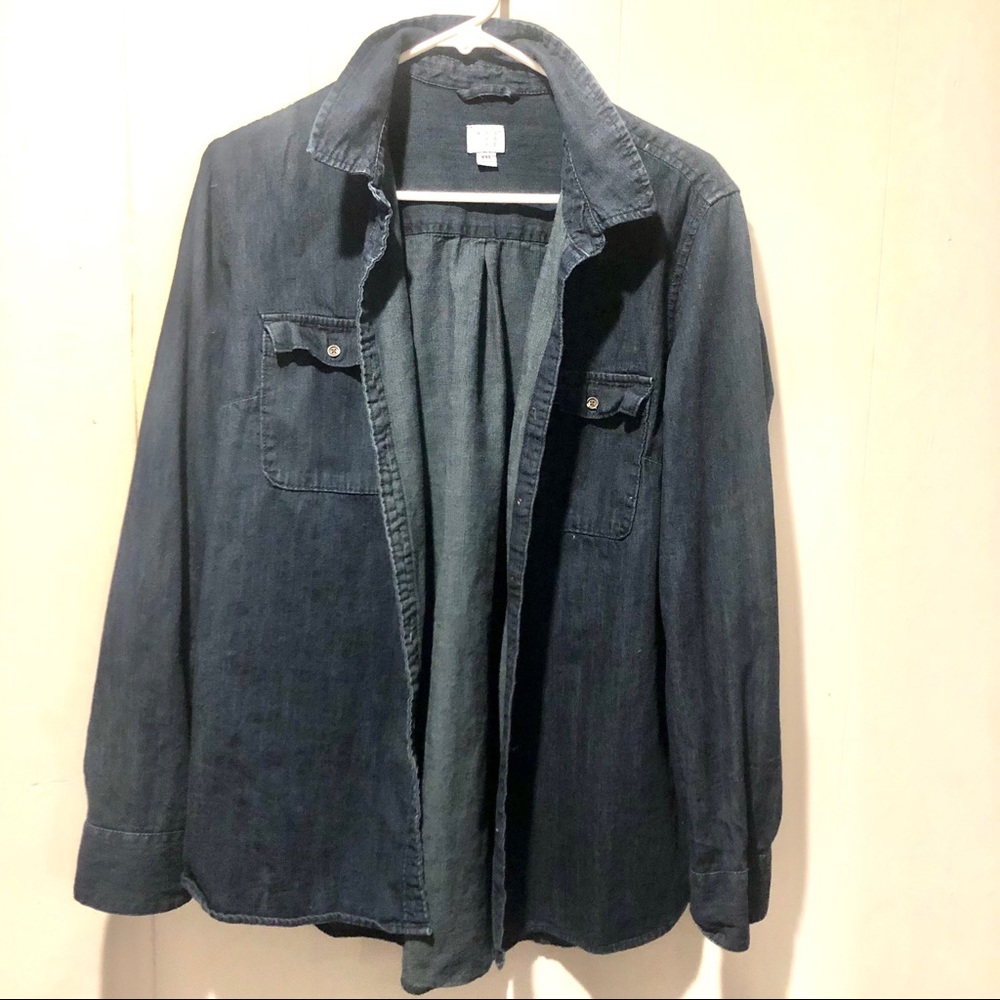 A New Day women’s denim button up shirt. XXL